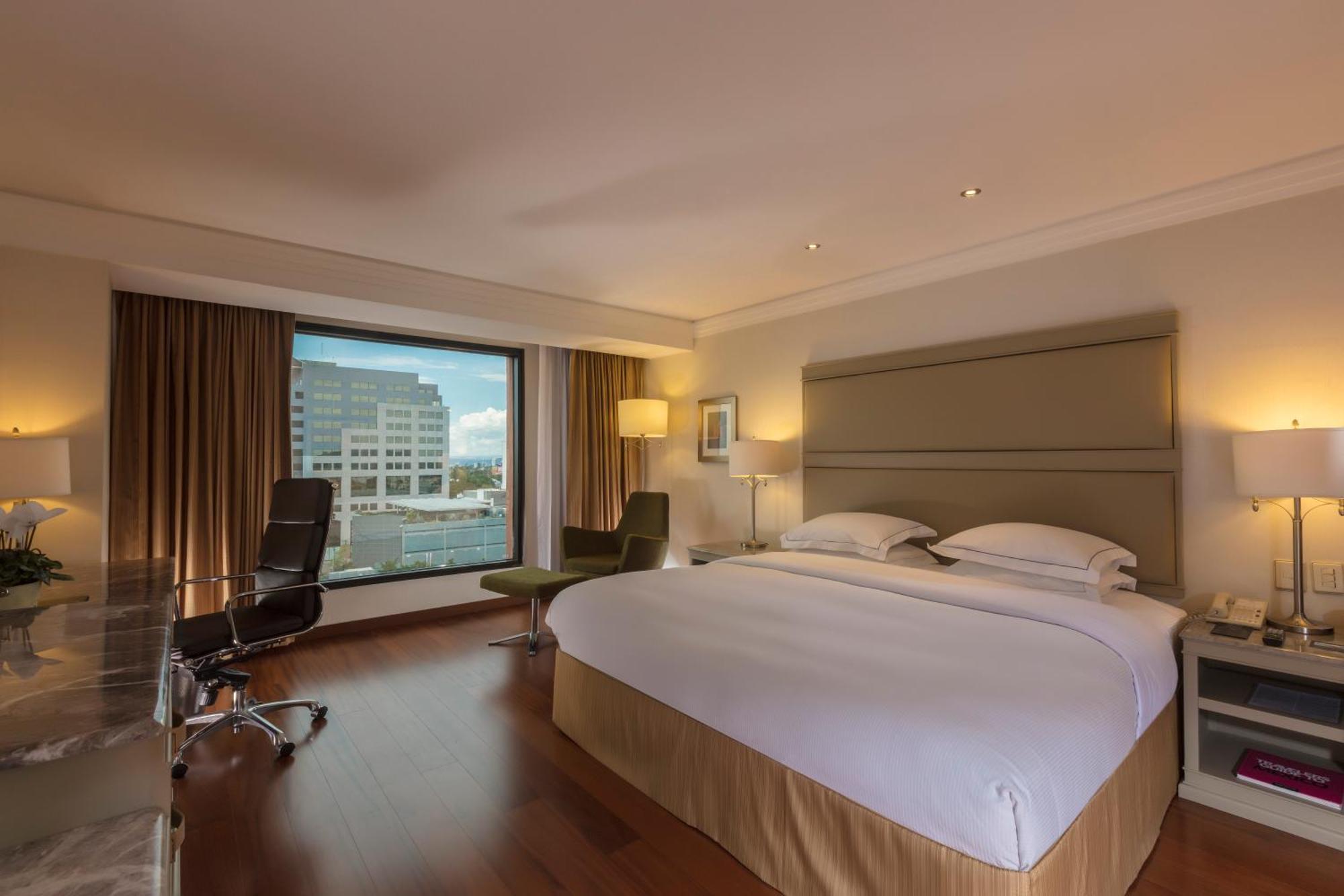 Отель Barcelo Гвадалахара Экстерьер фото Deluxe Room